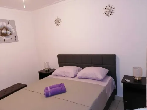 Beautiful Modern 3 Bedrooms Apartment