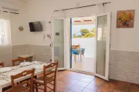 Splendid Apartment in Villa 200 Meters from the Beach Wifi Rental Car