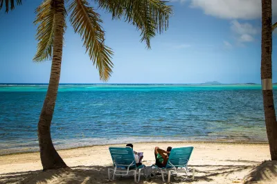 Oceanfront Getaway; Picturesque Views فنادق في 