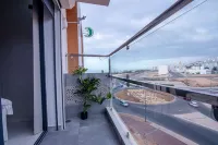 Cozy retreat,just a 5-minute walk from the beach. offers a comfortable&relaxing