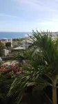 Beautiful T2 with a magnificent view of the Indian Ocean Hotels in Saint-Gilles-les Bains