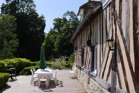 Pays d'Auge - Beautiful view of the Normandy bocage Отели в г. Ле-Мениль-Дюран