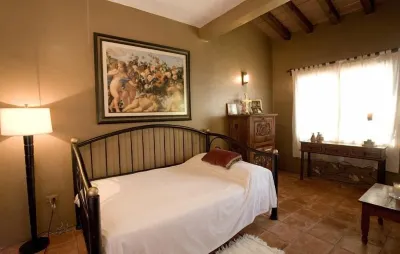 Affordable Luxury 2,520 wk Maid 5BR 5Bath,VIP PickUp Available cancell insurance