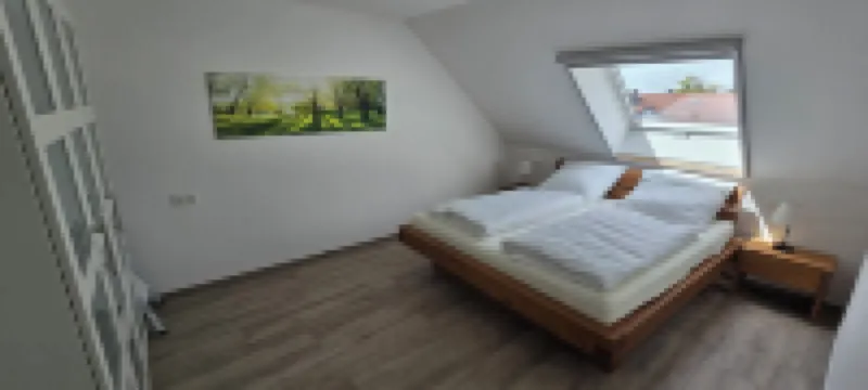 Moderne 3 Zimmer Wohnung Panorama mit Großem Balkon für 4P. + Wifi und Parkplatz