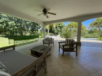 Private Pool House with Jacuzzi in Coronado