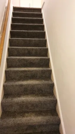 offering cheerfull and spacious rooms through this 3 bedroom semi detached house Отели рядом со станцией West Croydon