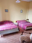 Furnished 2-bed apartment sleeps 4