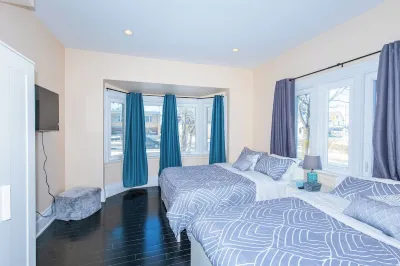 Charming 1-Bedroom Retreat with Central Air – Prime Location