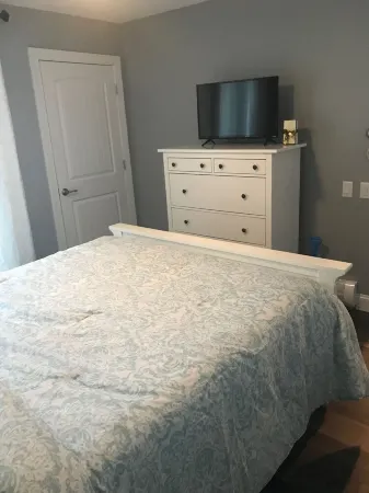 Family-Friendly Condo on Lake Charlevoix!