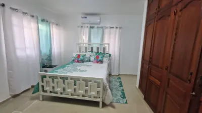 Lujosa Villa María de 2,034ft2 con piscina privada, 3 cocina, BBQ, Gacebo y más.  호텔