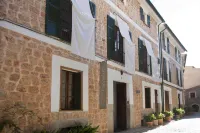 Fornalutx Petit Hotel - Bed & Breakfast - Romantic