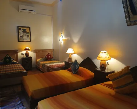 リヤド イドリッシ メクネスのホテル