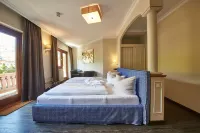 Thomsn Central Hotel & Appartements