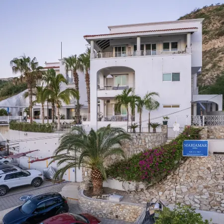 MariaMar Suites