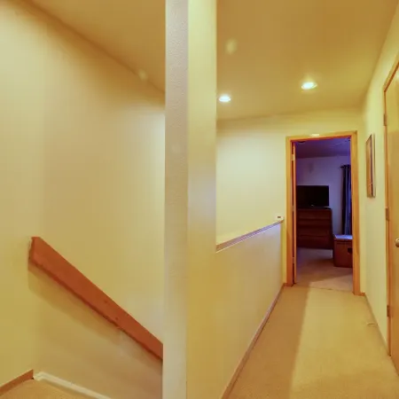 727b Meadow Creek 2 Bedroom Townhouse