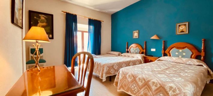 Hostal León Hotels in Cáceres