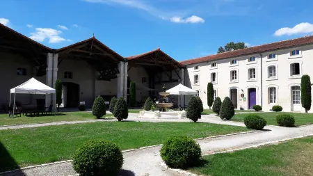 Domaine des Chais Отели в г. Мёрсак