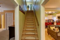 Starlite Motel & Suites