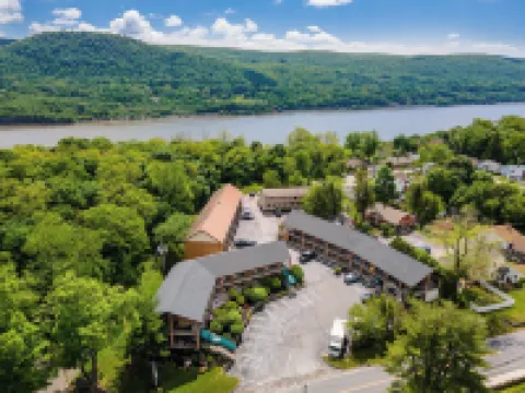 West Point Motel Hotels in Highlands