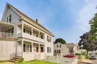 9 Mi to Dtwn Boston: Cozy Malden Apartment Hotels in Malden