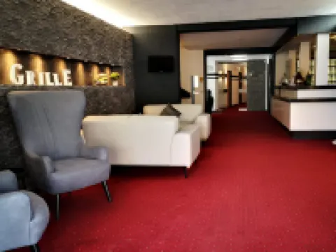 โรงแรมกริลเลอ โรงแรมในเออลานเกน