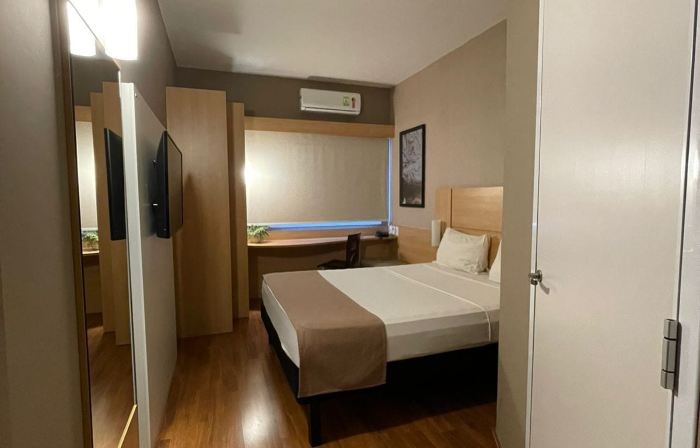 Hotel Oeste Plaza