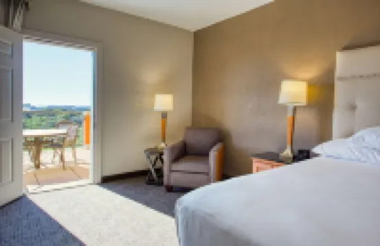 Drury Inn & Suites San Antonio Near la Cantera