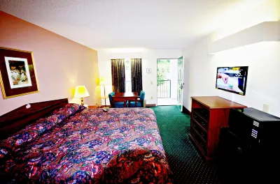 American Motel - Lenoir