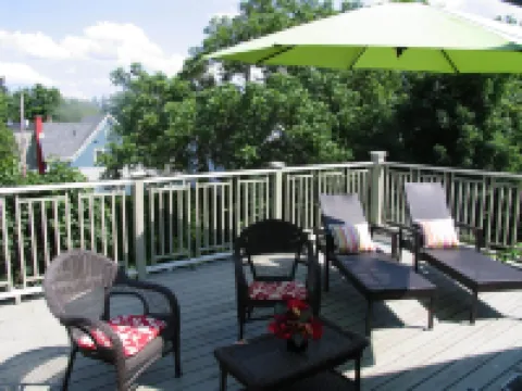 La Belle Victorienne Hotels in Magog