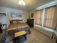 The John Butler House Bed & Breakfast Hotels in Jefferson Hills