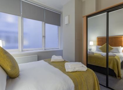 Premier Suites Plus Glasgow George Square