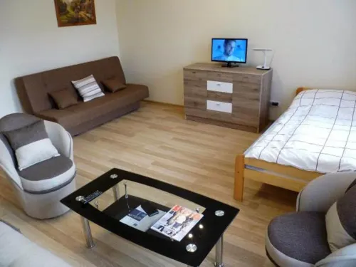 Energy House - Homestays
