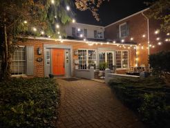 Applebutter Inn