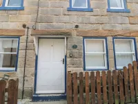 Grimes Nook Hotels in Hinderwell