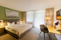 Waldhotel Eiche Hotels in Burg