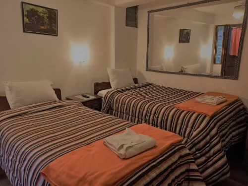 Hostal Tu Hogar - Auberges