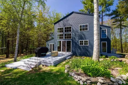 Maple Hill Farm Inn Отели в г. Литчфилд