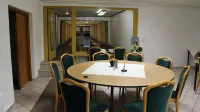 Hotel Carstens - Breakfast