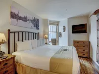 Premier Silver Mill 8281-2Br-Walk to Slopes! Kids Ski Free! 2 Bedroom Condo by Redawning Hotels in Dillon