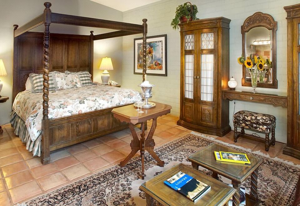 Cactus Cove Bed and Breakfast Inn