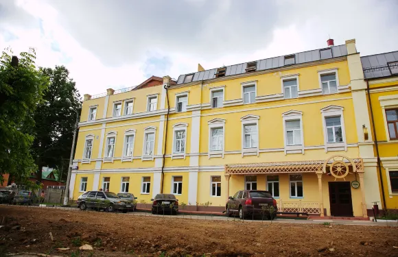 波多利斯克微笑酒店