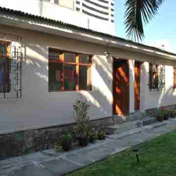 Travellers Inn Hotel Exterior