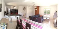 house 6 people nearby ocean Hotels in Messanges