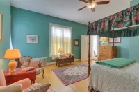 Historic West Virginia Home Built in 1854! - 3 estrellas