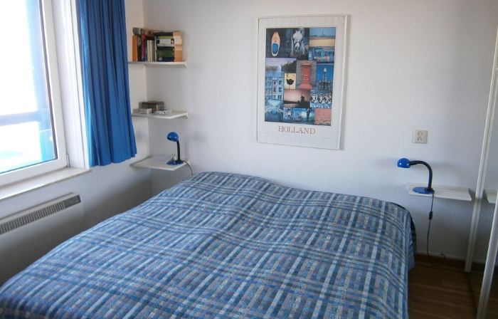 Cozy apartment by the sea, w/ parquet w/ a south-facing balcony & indoor pool