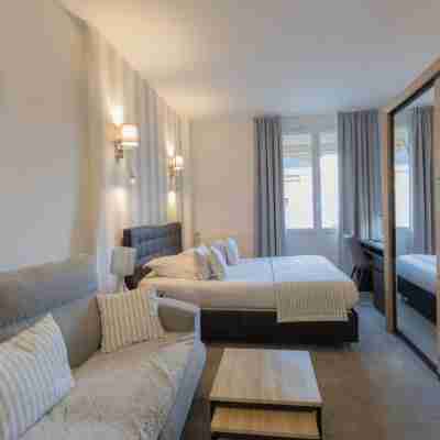 Hôtel le Saint Yves Rooms