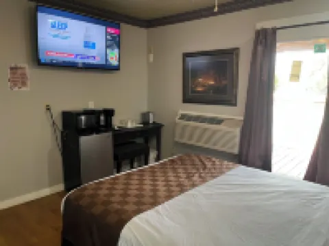 前哨汽車旅館 德里平斯普林斯酒店