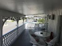 Cedar Inn Hotels in Cedar Key