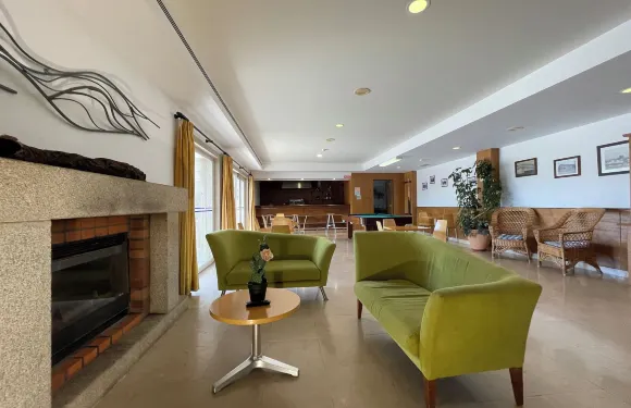 布拉幹薩國際青年旅舍 - 青年西葡特色住宿 - 青年旅館