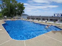 Motel vue Belvédère - piscine